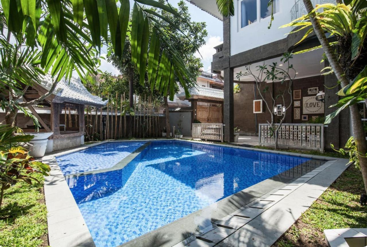 Villa Alexandra Seminyak Kerobokan  Bagian luar foto